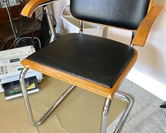 Knoll International Breuer Chair, natural wood, black upholstery, and chrome. C.1981 in fabulous condition. $