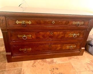 antique 3 drawer chest