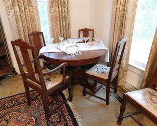 Oak Table and 5 Chairs
