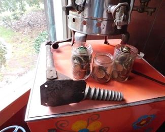 Bottle capper