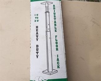 Adjustable Floor Jack