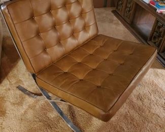 VINTAGE BARCELONA CHAIR