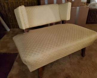 VINTAGE MCM WINGBACK CHAIR