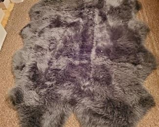 FAUX BEARSKIN RUG