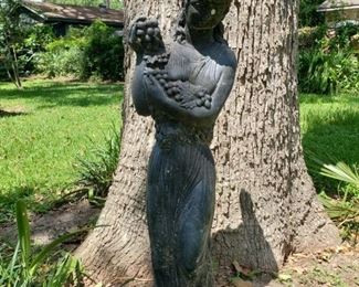 VINTAGE CONCRETE WOMAN STATUE