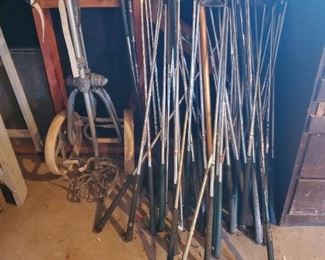 GOLF CLUBS