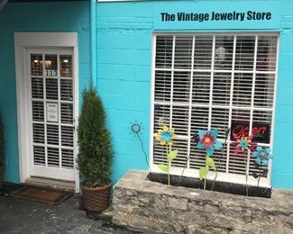 Sadly, our brick and mortar store is closed until we can safely reopen.  But we are still doing business!  Contact Deb at 770-331-0663 or thevintagejewelrystore.com.  Buy...Sell...Trade