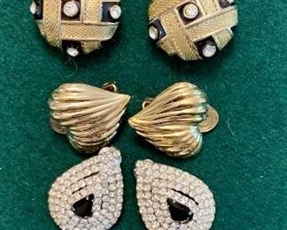 Item 161:  Lot of 5 pairs of earrings - clip: $10