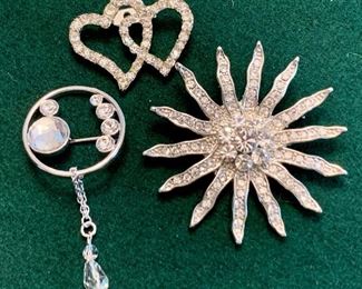 Item 170:  Lot of 3 pins: $12