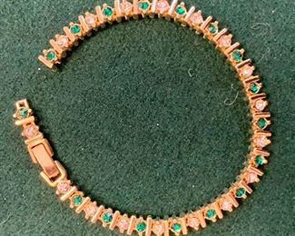 Item 173:  Bracelet: $12