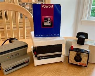 Lot of Polaroid instamatic cameras: $40