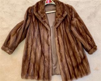 Item 86:  Mink coat, brown: $225