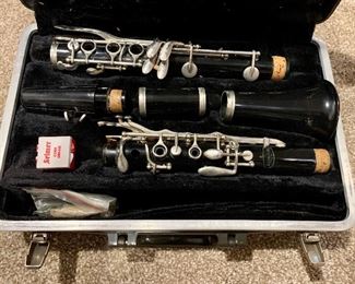 Item 111:  Bundy Clarinet: $50