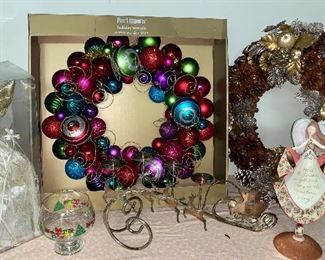 Christmas wreath lot: $14