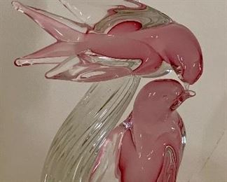 Item 127:  Murano Love Birds - 9.25": $40