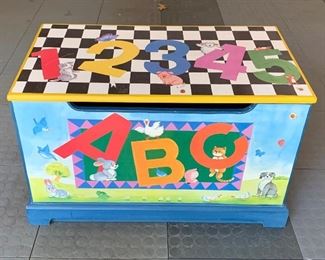 Child's Toy Box 23.5" x 13" x 14.5": $30