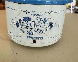 Rival Crock-Ette 1 QT Stoneware Slow Cooker.Tested and Working
