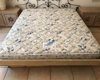 Cal-King Sealy Comfort Series Posture Award Plush Mattress (no spring)