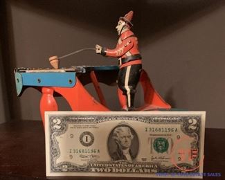 ZILOTONE 1930's Wind Up Tin Toy with Playing Discs