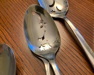 Vintage MCM Oneida Twin Star ATOMIC Stainless Flatware - Set of 85