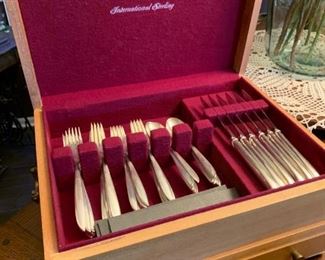 International STERLING Silver Flatware Set - SILVER RHYTHM Pattern