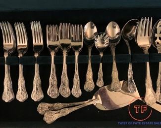 WALLACE Stainless Steel Silverware Set in Chest