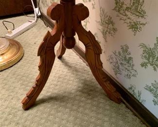 EASTLAKE Marble Topped Candle Stand