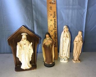 5 Religious figurines. The Jesus one is a planter. $15.00 for all