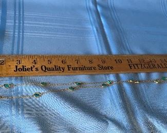 Green stone necklace costume $4.00