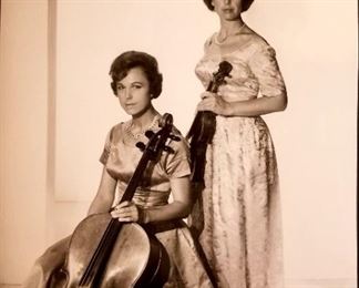 Eleonor and Alice Schoenfeld