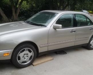 1999 E 430 Mercedes...very low miles