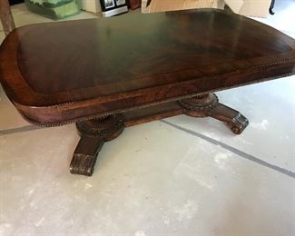 Beautifu cocktail table