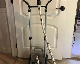Steamer - great condition!