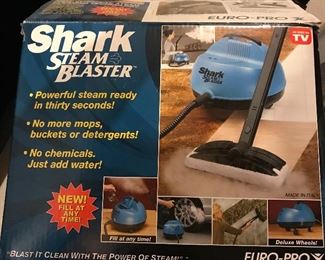 NEW - Shark steam blaster