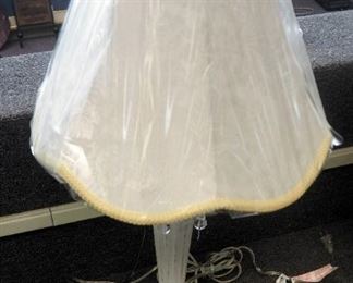 32" Distressed Pedestal Table Lamp With Glass Teardrop Charms And Cloth Shade