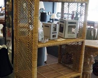 Wicker Etagere With 4 Shelves, 62.5" x 24.5" x 15"