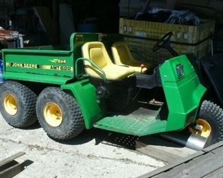 John Deere 622 Gator-runs good