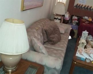 6' sofa, lamps, end tables.