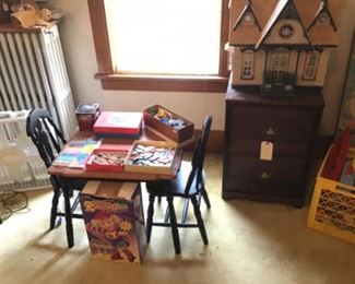 Children’s table and chairs, doll house and other treasures for kids