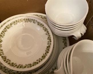 Vintage Corelle Crazy Daisy