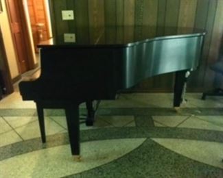 Yamaha 5’3” baby grand piano - Immaculate - polished ebony. $7,000
