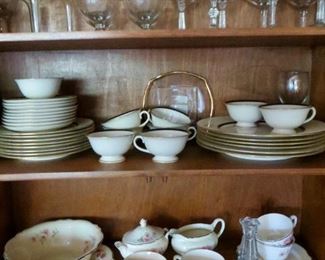 Homer Laughlin Platinum’Virginia Rose’