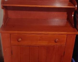 Pine Hutch