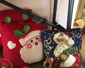 CHRISTMAS PILLOWS