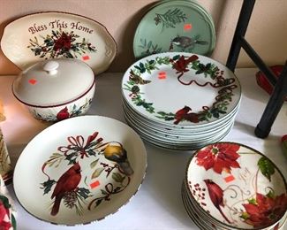 CHRISTMAS DISHES