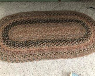 SMALL BRAIDED RUG