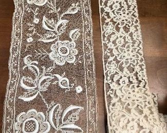 VINTAGE LACE