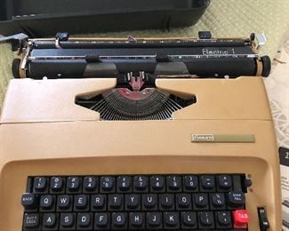 SEARS ELECTRIC TYPEWRITER