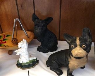 CAST IRON SCOTTY DOG & BULLDOG