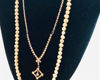 NECKLACE & EARRINGS SETS